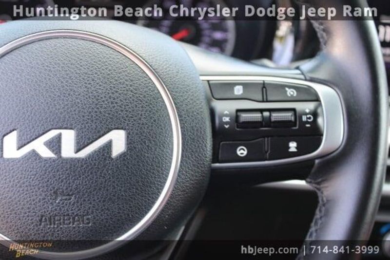 2022 Kia K5 GT-LineImage 19