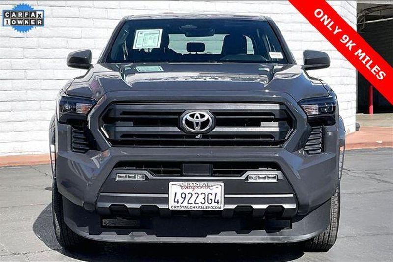 Used 2025 Toyota Tacoma SR5Image 2