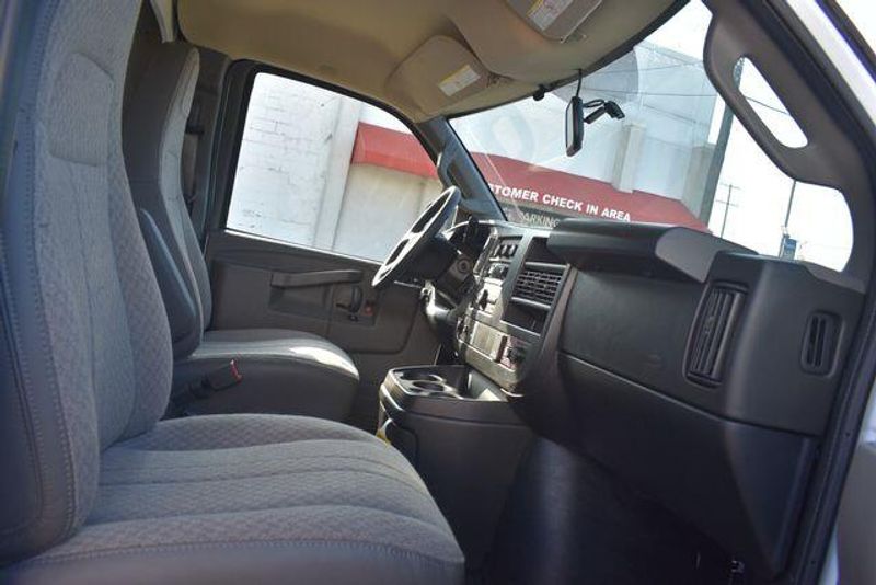 New 2026 Chevrolet Express 3500 Work VanImage 13