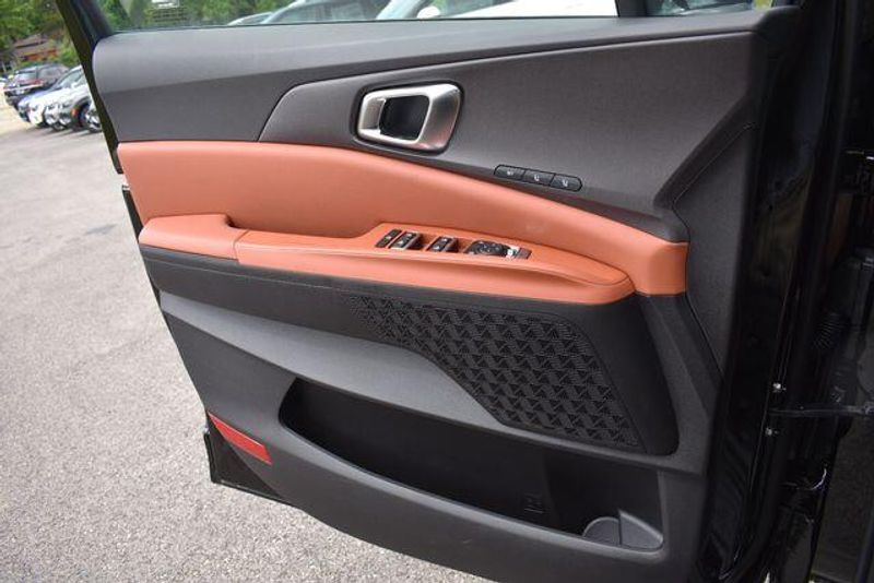 New 2026 Kia Carnival EXImage 35