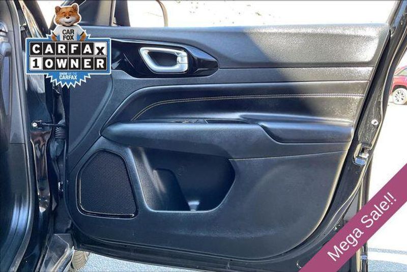 Used 2023 Jeep Compass AltitudeImage 23