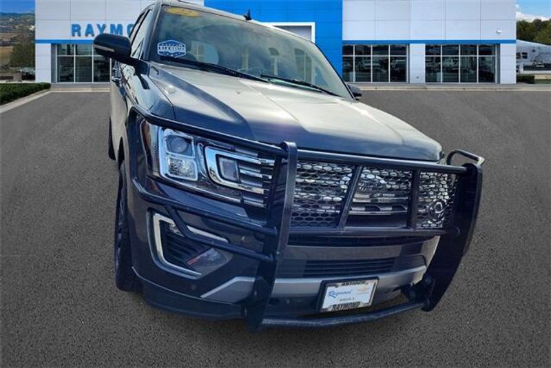2021 Ford Expedition LimitedImage 2