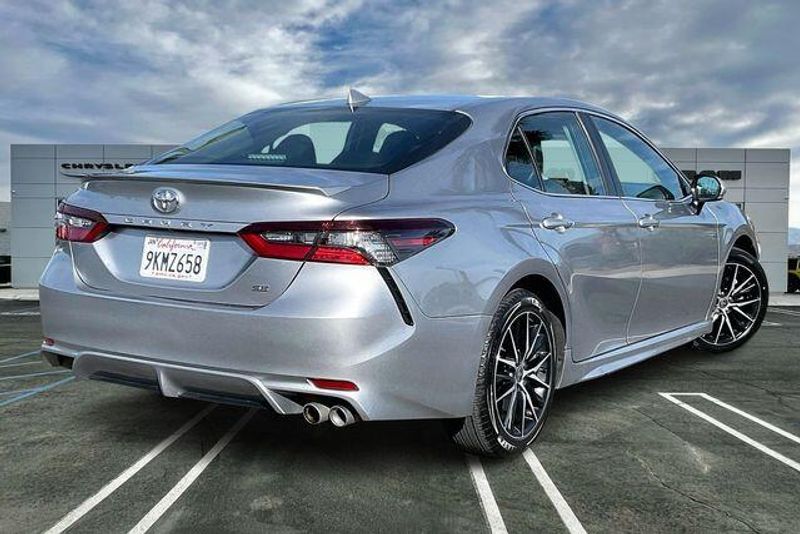Used 2024 Toyota Camry SEImage 13