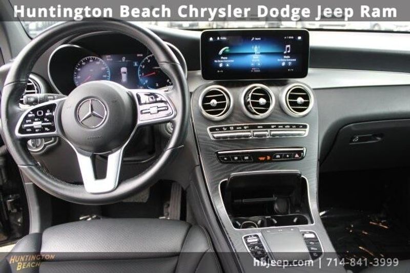 2022 Mercedes-Benz GLC 300Image 13