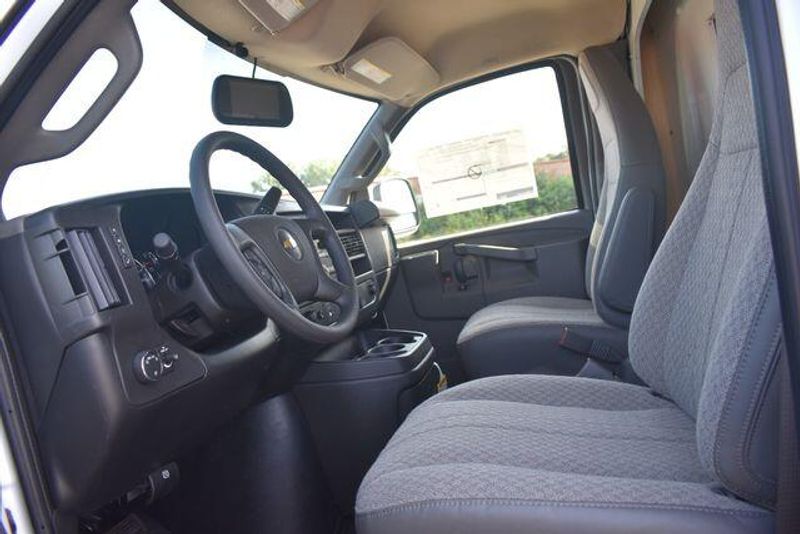 New 2026 Chevrolet Express 3500 Work VanImage 18