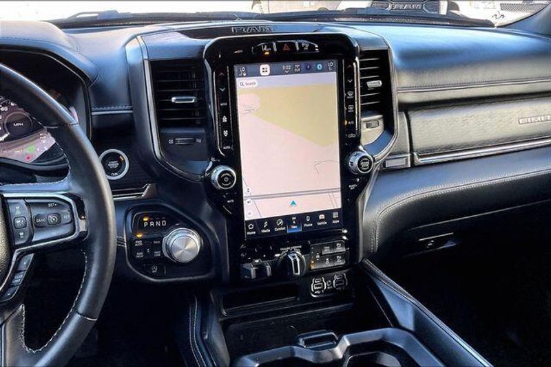 Used 2024 RAM 1500 LimitedImage 5