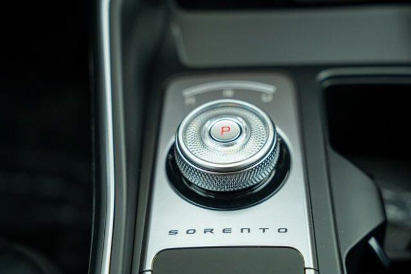 New 2026 Kia Sorento Hybrid EXImage 18