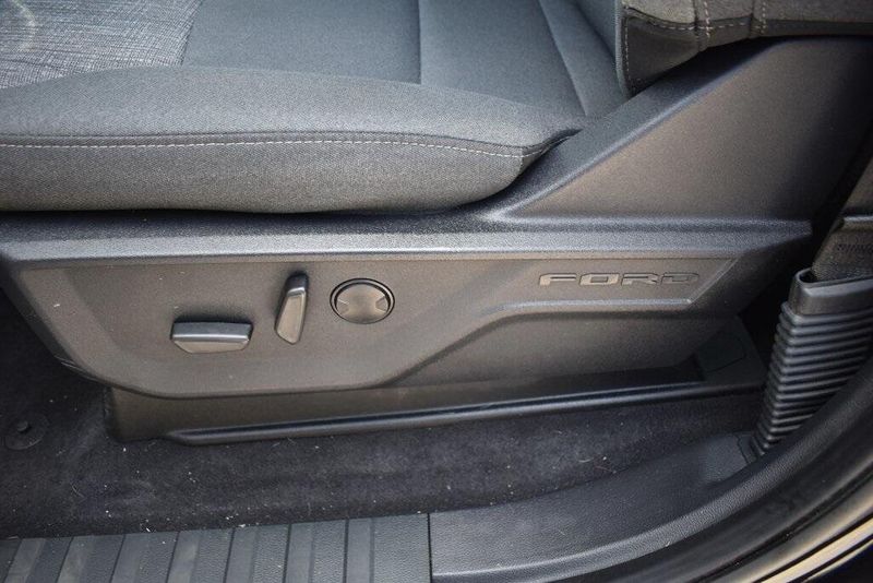 Used 2023 Ford F-150 Lightning XLTImage 17