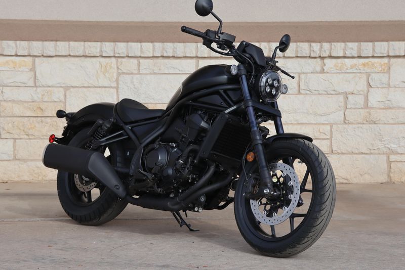 2025 HONDA REBEL 1100T DCT GRAY METALLIC 