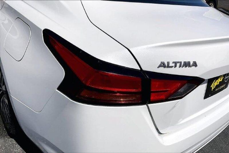 Used 2024 Nissan Altima 2.5 SVImage 28