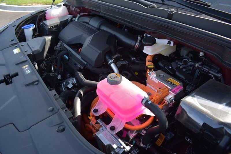 New 2026 Kia Carnival Hybrid EXImage 39