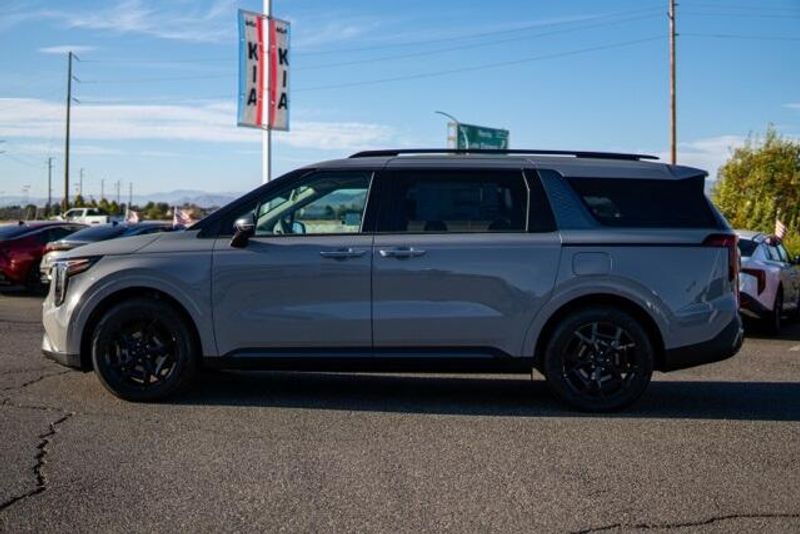 2026 Kia Carnival Hybrid SXImage 4