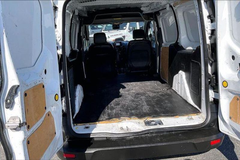 Used 2020 Ford Transit Connect XLImage 33