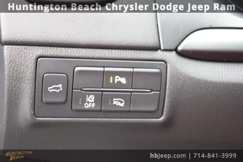 2023 Mazda CX-9 Carbon EditionImage 12