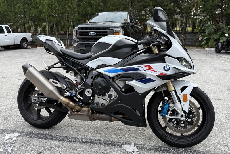 2024 BMW S 1000 RR