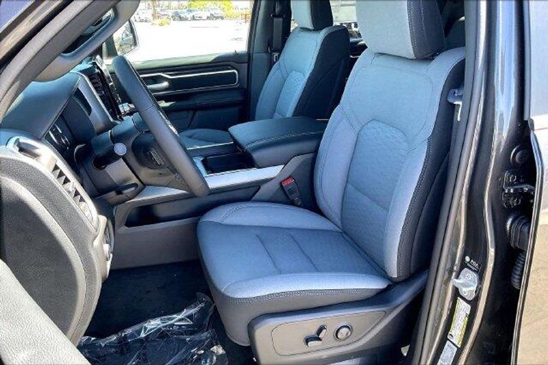 New 2027 RAM 1500 Big Horn Crew Cab 4x4 5