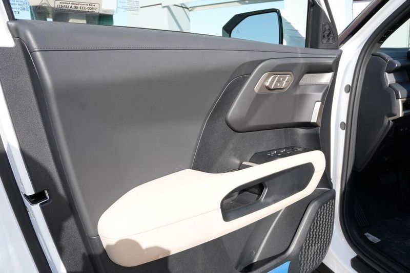 New 2027 Kia Telluride Hybrid EXImage 11