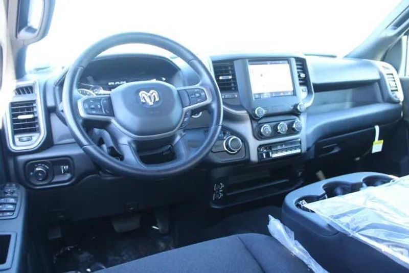 2023 RAM 2500 Tradesman Crew Cab 4x2 Long BoxImage 16