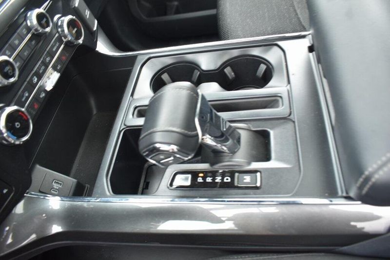 2022 Ford F-150 XLTImage 20