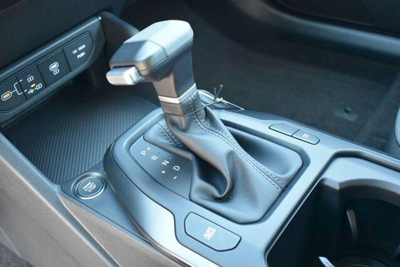 New 2026 Kia K4 LXSImage 21