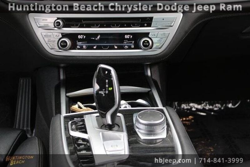 2020 BMW 7 Series 740iImage 17