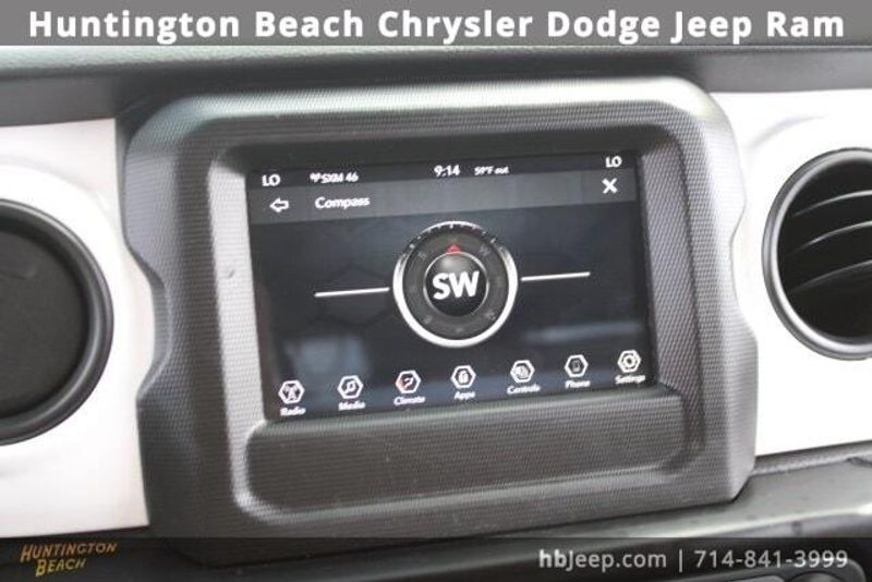 2021 Jeep Wrangler Unlimited IslanderImage 28