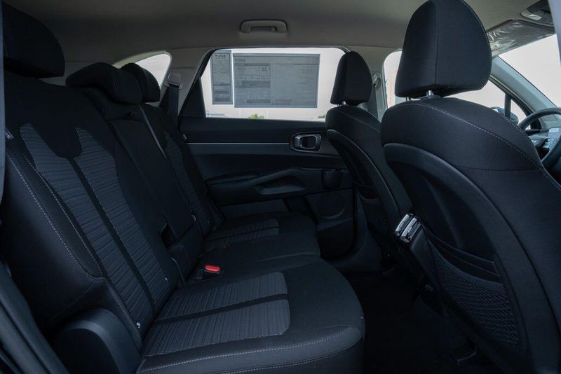 New 2026 Kia Sorento LXImage 17