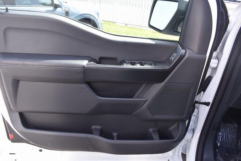 New 2025 Ford F-150 STXImage 13