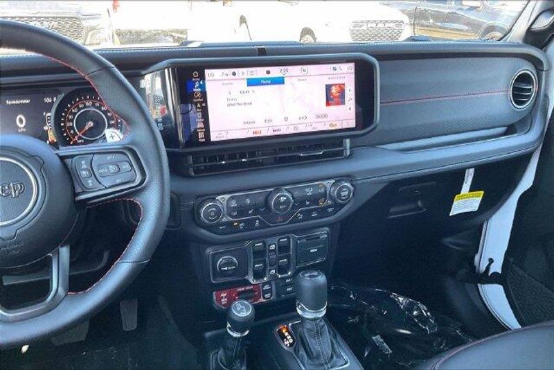 New 2027 Jeep Wrangler 4-door MoabImage 5