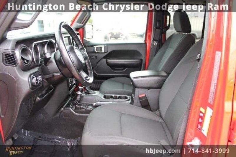2021 Jeep Wrangler Unlimited Sport AltitudeImage 30