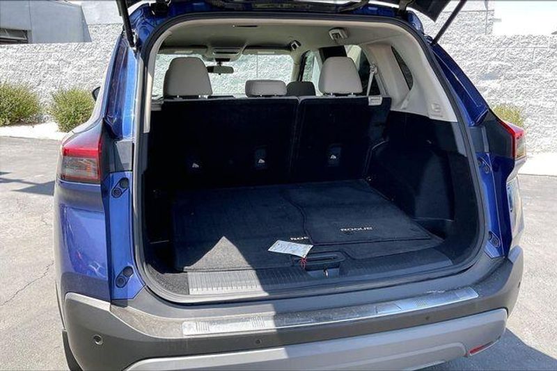 Used 2023 Nissan Rogue SVImage 34