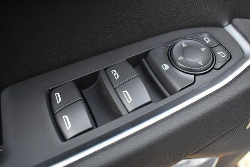 New 2025 Chevrolet Silverado 1500 RSTImage 23