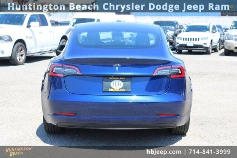 2019 Tesla Model 3 Standard Range PlusImage 4