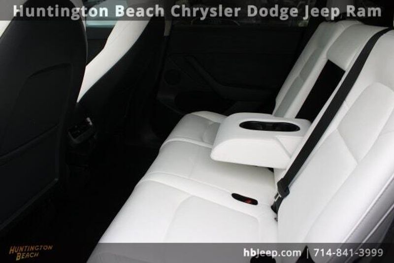 2023 Tesla Model Y Long RangeImage 34