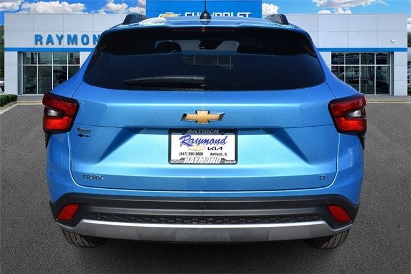 2025 Chevrolet Trax LTImage 4