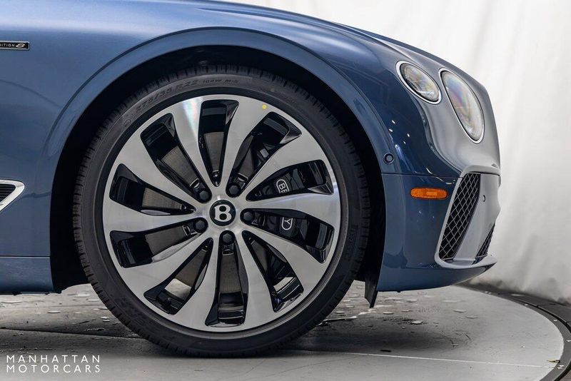 2024 Bentley Continental V8Image 9