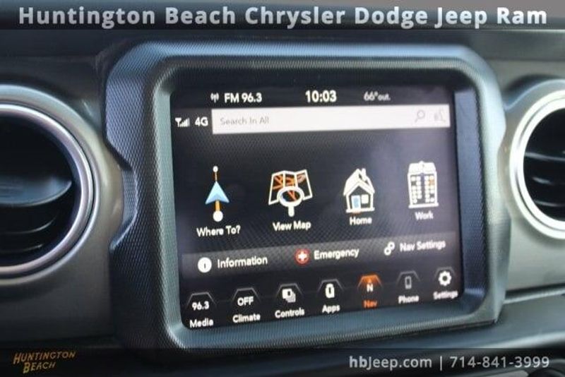 2022 Jeep Wrangler Unlimited SaharaImage 27