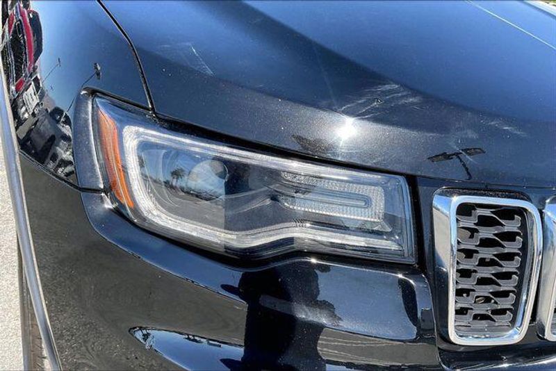 Used 2018 Jeep Grand Cherokee LimitedImage 25