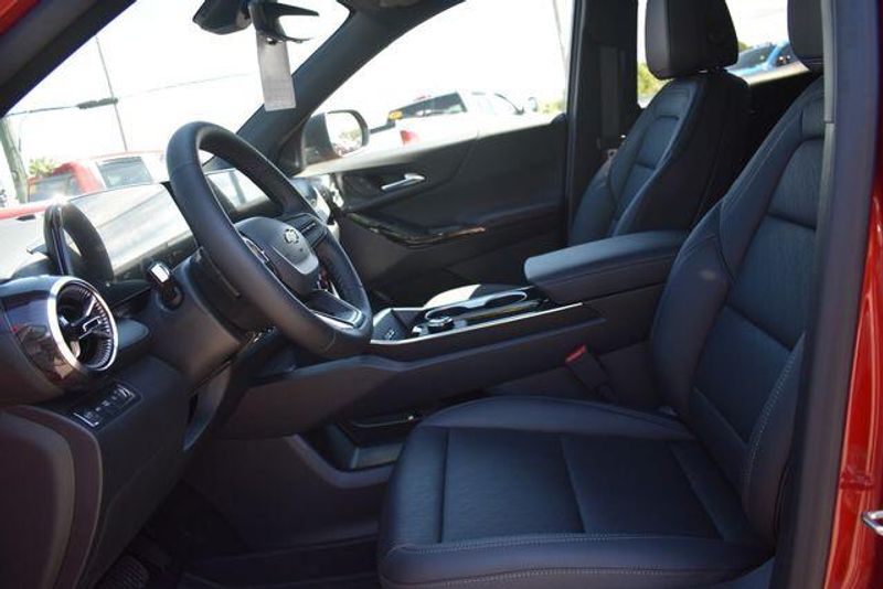 New 2026 Chevrolet Equinox LTImage 23