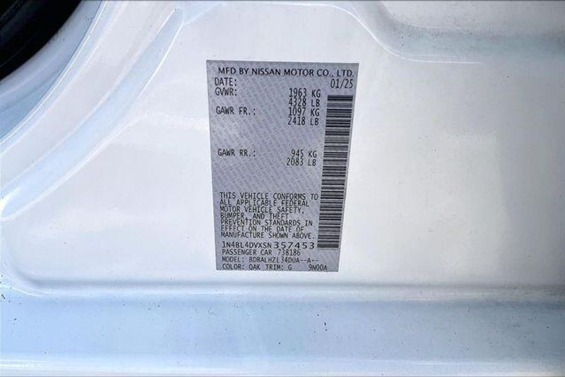 Used 2025 Nissan Altima 2.5 SVImage 32