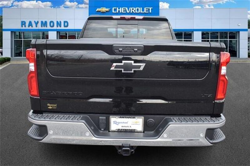 2025 Chevrolet Silverado 1500 LTZImage 4
