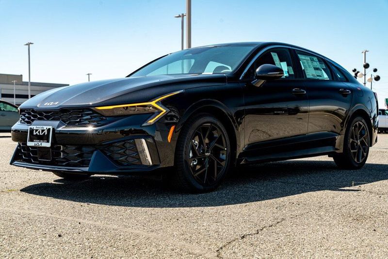 New 2026 Kia K5 GT-LineImage 3