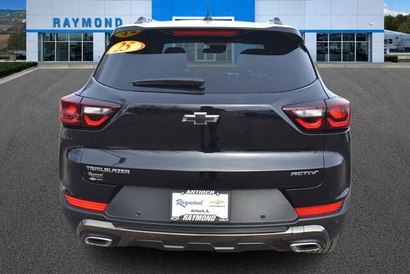 Used 2025 Chevrolet TrailBlazer ActivImage 5