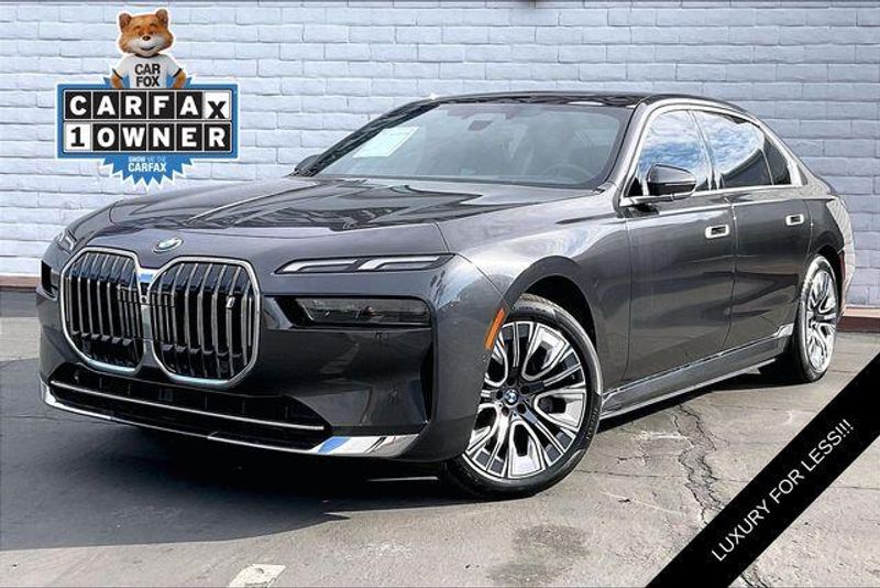 Used 2023 BMW i7 xDrive60Image 1