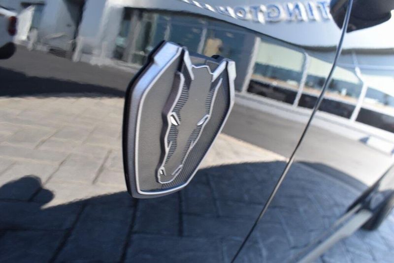 2025 Ford Mustang Dark HorseImage 6