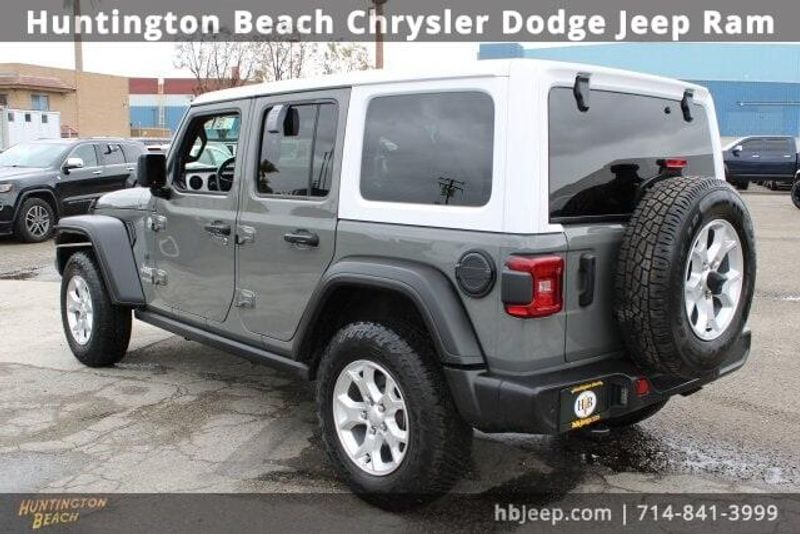 2021 Jeep Wrangler Unlimited IslanderImage 6