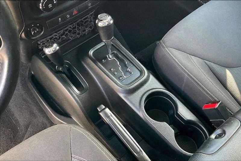 Used 2018 Jeep Wrangler JK SaharaImage 16