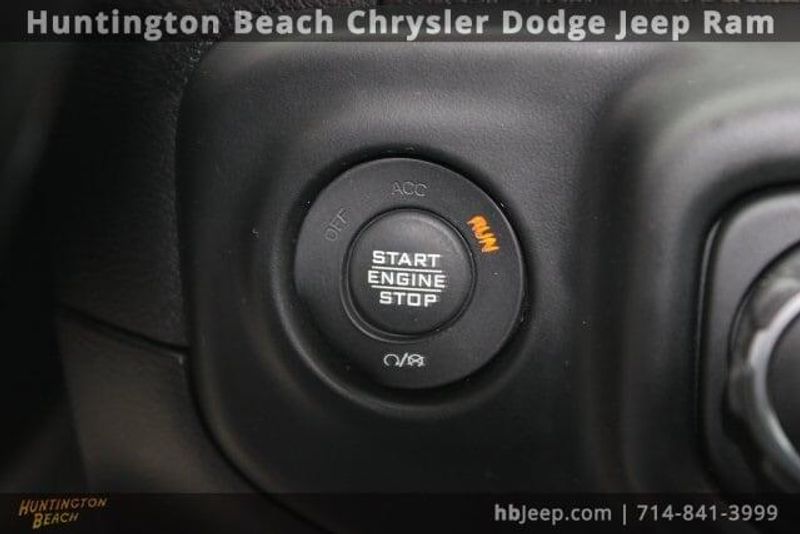 2021 Jeep Wrangler Unlimited WillysImage 23