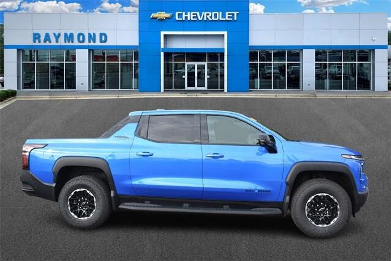 New 2026 Chevrolet Silverado EV Trail BossImage 2