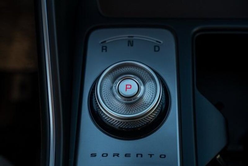 New 2026 Kia Sorento Hybrid EXImage 16